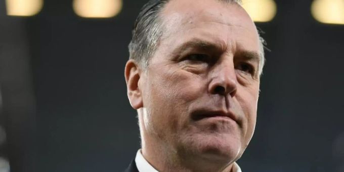 Clemens Tönnies, Aufsichtsratsvorsitzender von Schalke, schliesst eine schnelle Trainerentlassung aus. Foto: Ina Fassbender Clemens Tönnies, Aufsichtsratsvorsitzender von Schalke, schliesst eine schnelle Trainerentlassung aus. Foto: Ina Fassbender