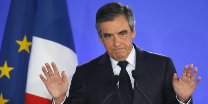Ehemaliger Premier - Frankreichs Justiz ordnet Prozess gegen Fillon an
