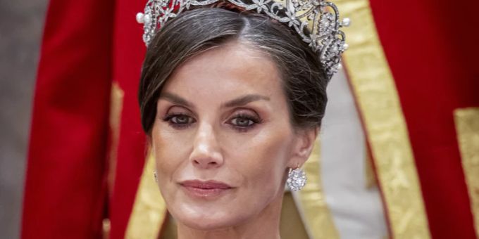 Königin Letizia kämpft gegen hartnäckige Gerüchte an. königin letizia