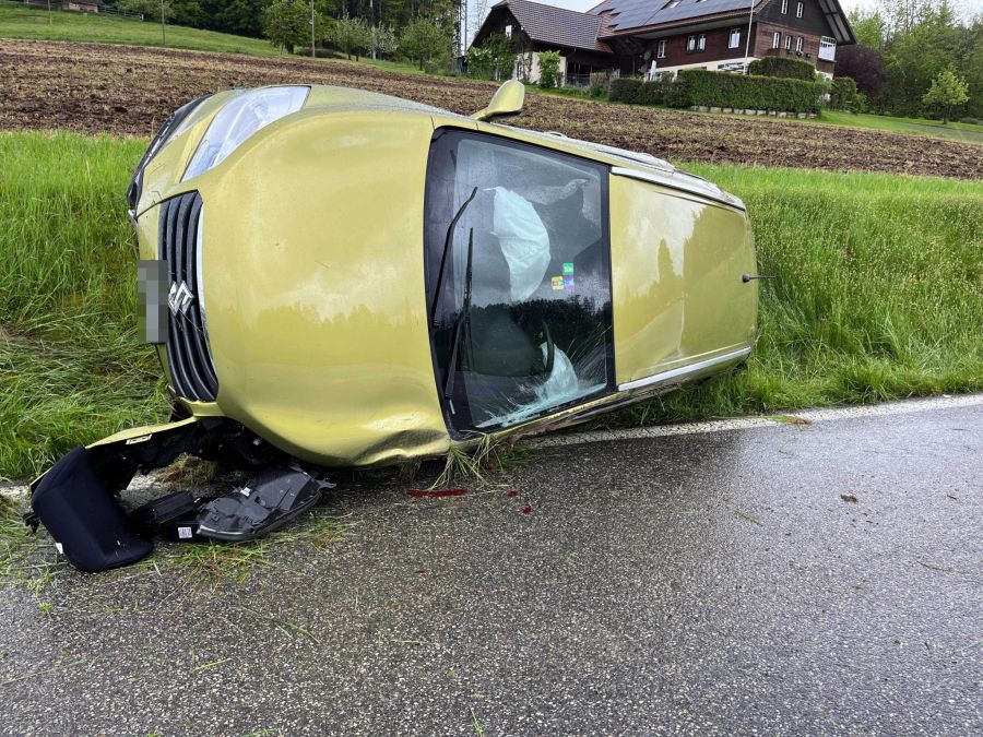 Bei der Kollision entstand ein Sachschaden.