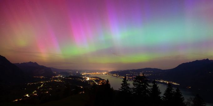 Die Polarlichter machten auch über dem Thunersee einen wundervollen Anblick. polarlichter