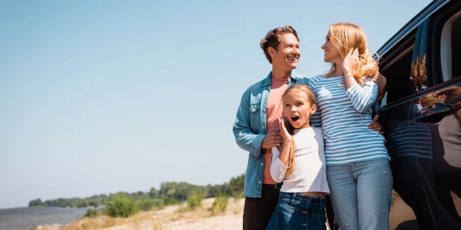 Familie in den Ferien.