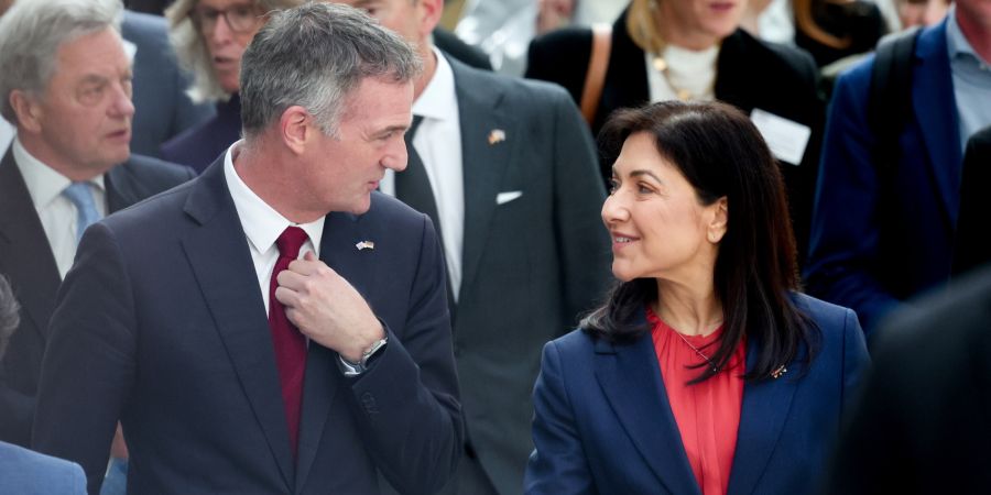 Peter Kyle Katherina Reiche