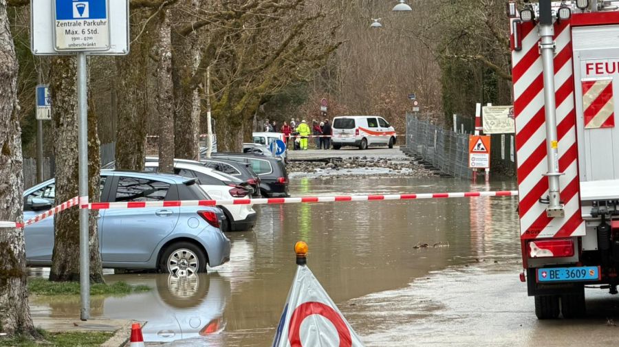 Die Ursache ist noch nicht bekannt.