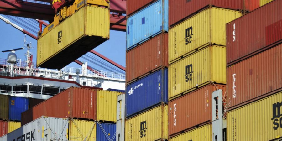 Hafen in Qingdao: Seit Jahren befinden sich die USA und China in einem Handelsstreit. (Archivbild)