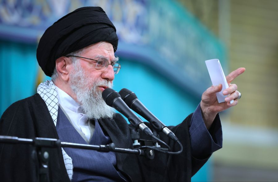Trump hat sich nach angeblichen Morddrohungen des Irans klar positioniert. (Im Bild: Der iranische Herrscher Ayatollah Ali Khamenei)