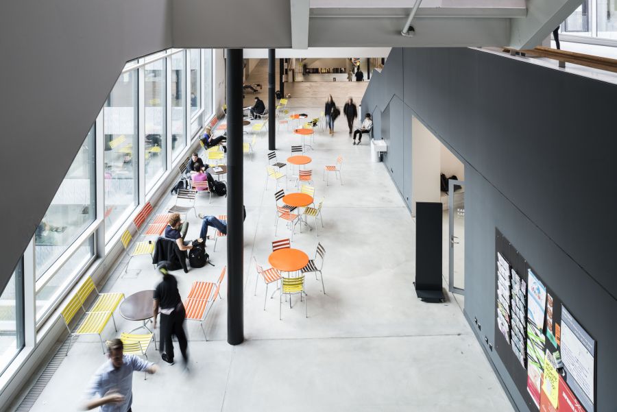 Ein Studium an Zürcher Universitäten oder Hochschulen ist teuer.