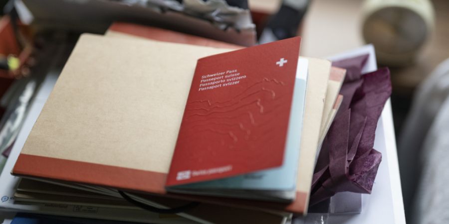 Die Demokratie-Initiative, die landesweit einheitliche Einbürgerungsverfahren verlangt, wird von Bürgerlichen im Nationalrat abgelehnt. Bei der Linken findet sie Gehör. (Themenbild)