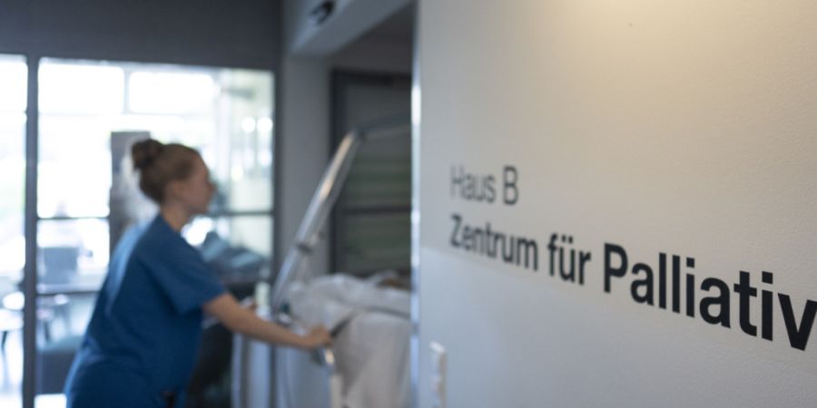 Der Kanton Zürich baut sein Angebot in der palliativen Versorgung in den Pflegeheimen aus. (Symbolbild)