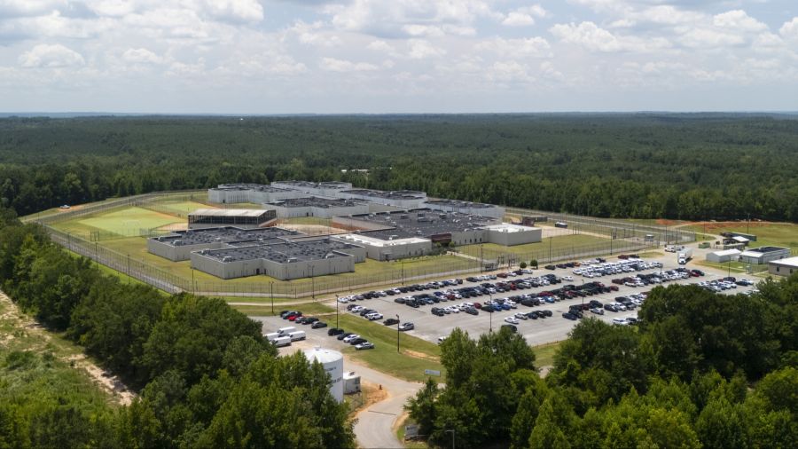 ICE Corecivic Gefängnis