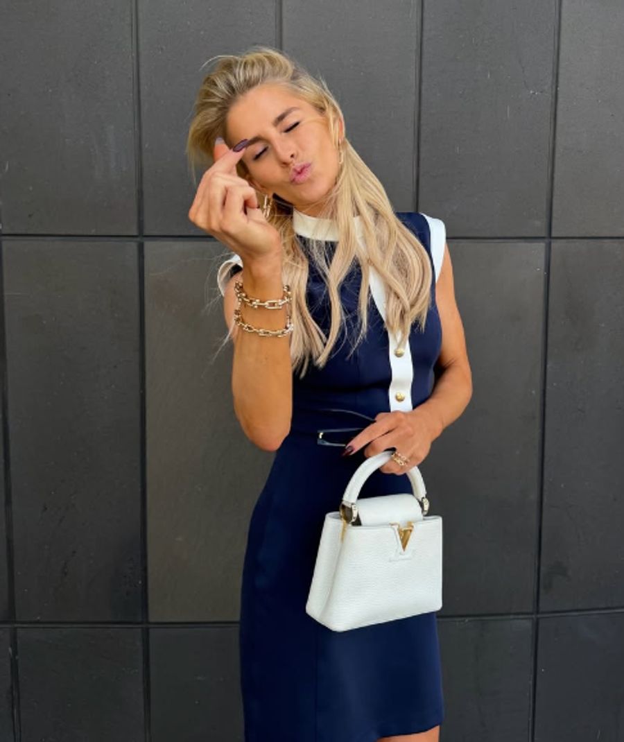 Die deutsche Influencerin Caro Daur feuerte Zverev in Melbourne an.