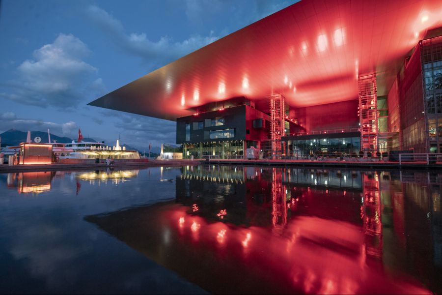 Ebenso das KKL in Luzern.