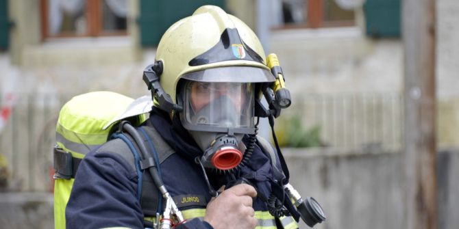Feuerwehrmann Rettungskräfte
