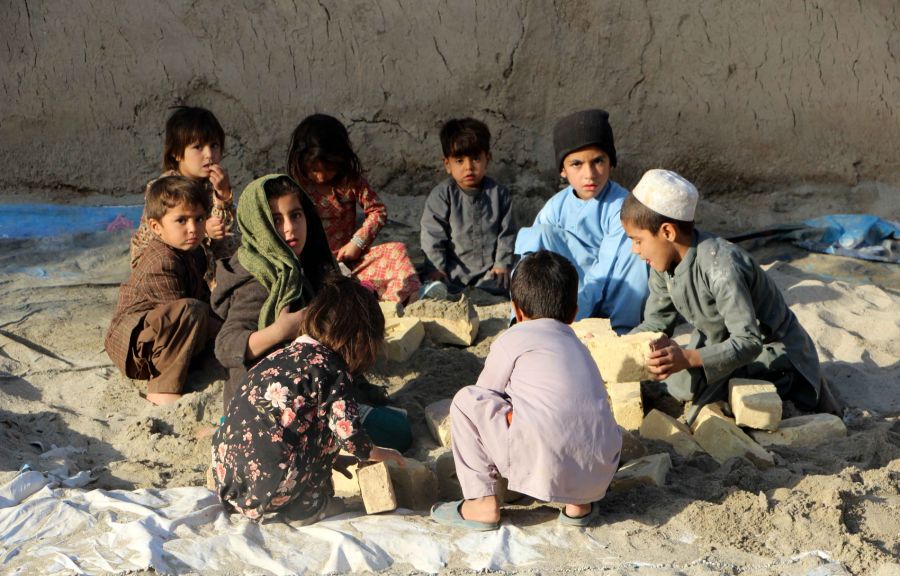 Selbst vor Mädchen machen die Taliban-Repressionen nicht Halt.