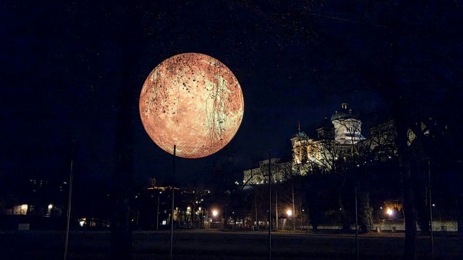 Die Installation entstand in Zusammenarbeit mit dem Verein Lichtfestival Luzern.