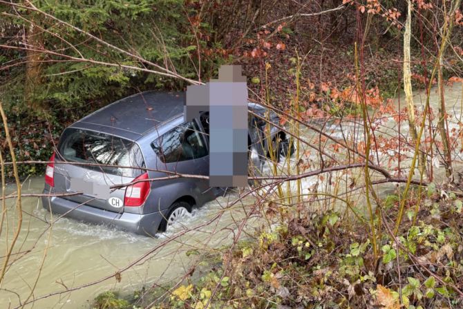 Hornussen AG Unfall Senior