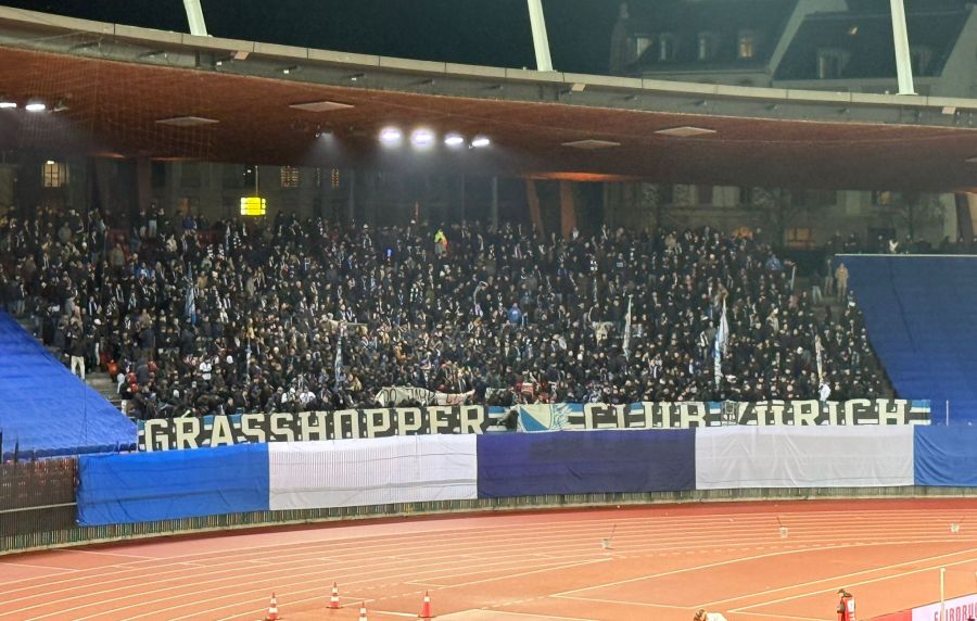 Auf der Gegenseite die Anhänger von GC.