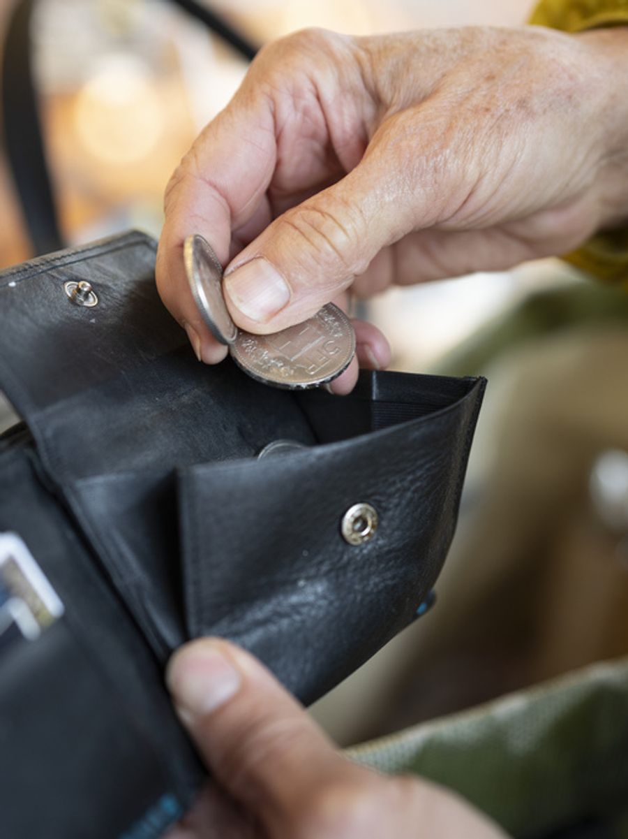 Die Stiftung für Konsumentenschutz erachtet es als wenig kundenfreundlich, wenn etwa Restaurants kein Bargeld akzeptieren.