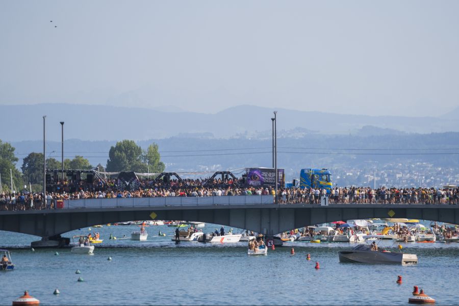 Am Wochenende der Street Parade wollten 75 Personen aus nordafrikanischen Staaten im Bundesasylzentrum übernachten.
