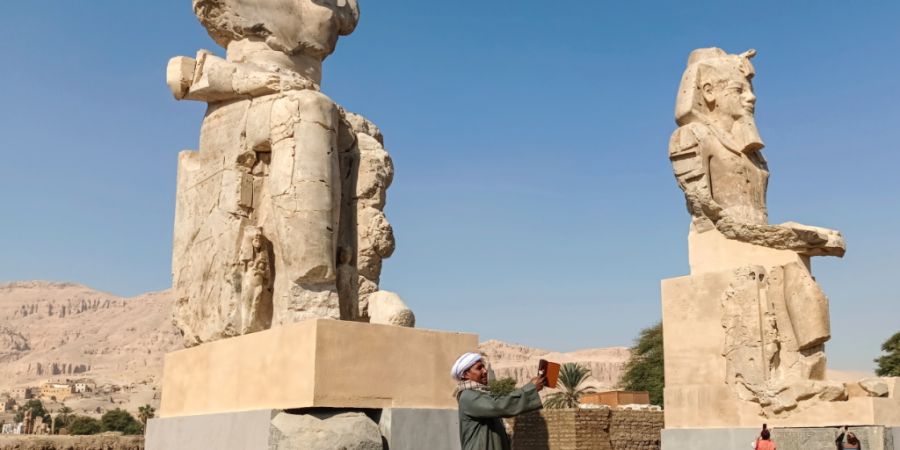 Luxor im Süden Ägyptens mit seinen Tempeln und den jahrhundertealten Gräbern im Tal der Könige lockt zahlreiche Touristen aus aller Welt an. (Archivbild)