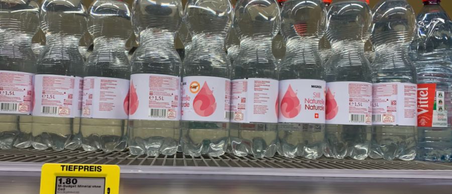 Auch das Mineralwasser ohne Kohlensäure hat das sogenannte Rebranding bereits hinter sich.