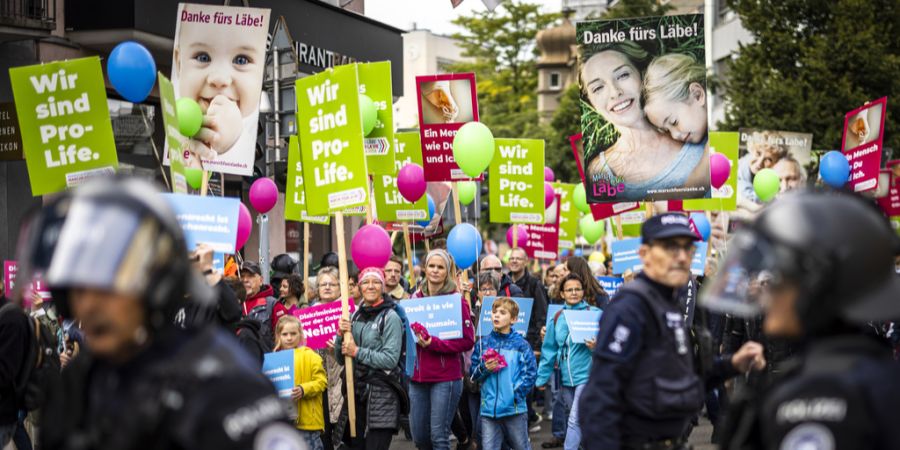 Abtreibungsgegner durch Zürich
