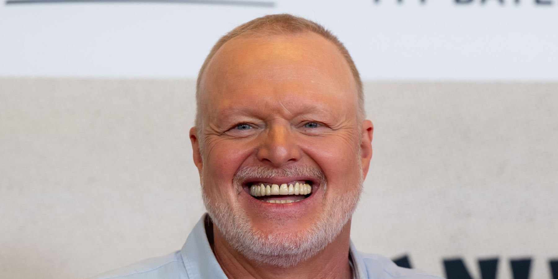 stefan-raab-feiert-tv-comeback-mit-f-nf-live-shows-pro-woche-nau-ch