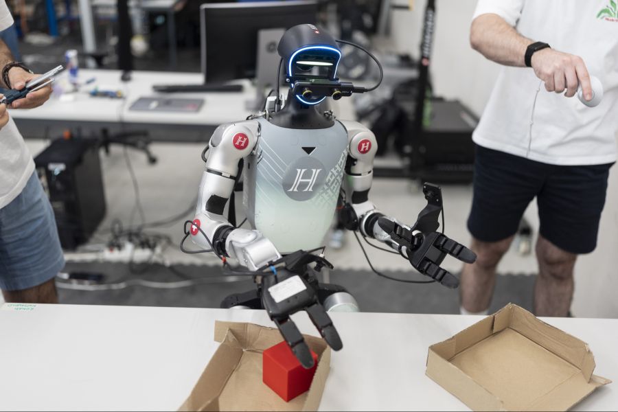 Schneller als in anderen Ländern entwickelt sich die Robotik in der Schweiz.