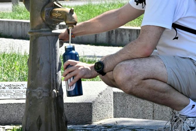 Hitzewelle Hitze Wasser Sommer