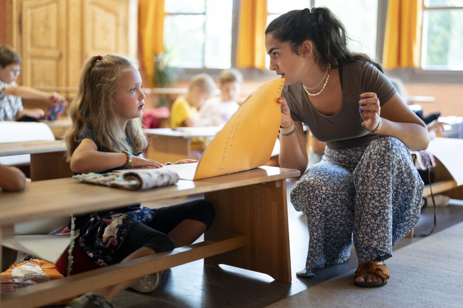 Aufgrund der Obhutspflicht dürfen Schulen Kindern nicht Hitzefrei geben und nach Hause schicken.