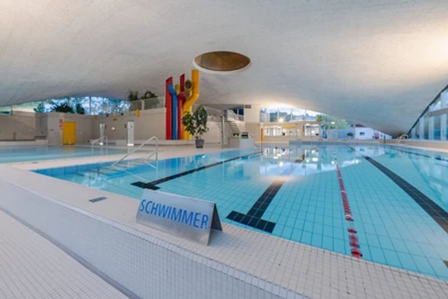 hallenbad