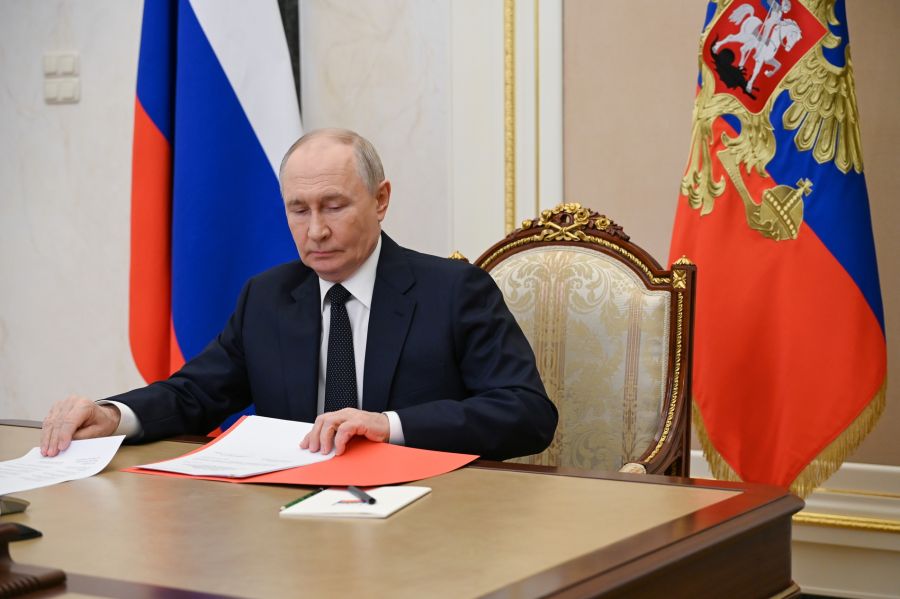 «Selbst im Kreis der Oligarchen zweifeln mehr und mehr an Putins Krieg», sagt Tsahkna.
