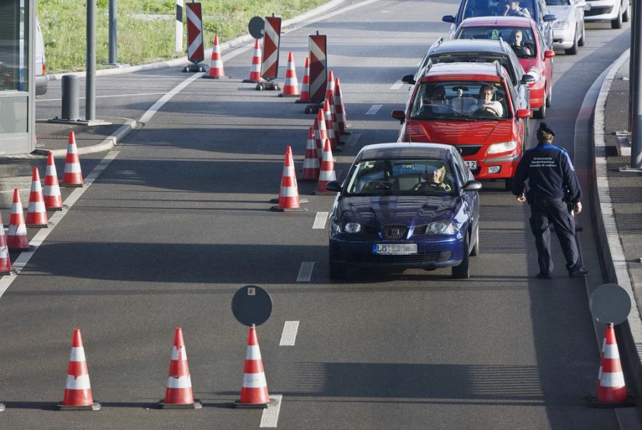 Deshalb wird auch im Zollgebiet hinter der Grenze kontrolliert.