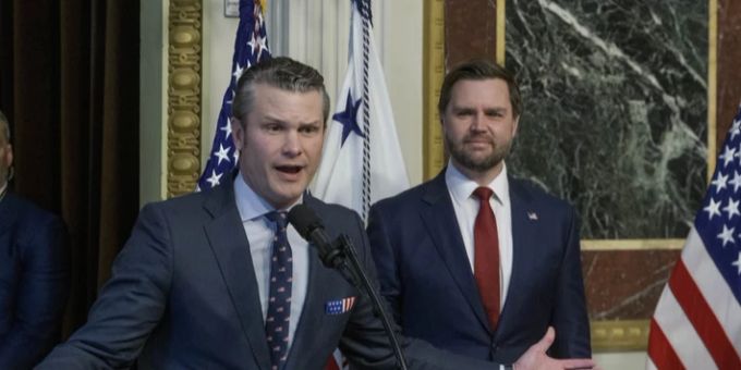 Pete Hegseth und J.D. Vance waren Teil der Chatgruppe auf Signal. (Archivbild) Chat