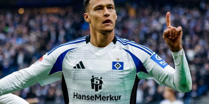 Davie Selke feiert seinen zweiten Treffer gegen die SpVgg Greuther Fürth zum 4:0. Davie Selke feiert seinen zweiten Treffer gegen die SpVgg Greuther Fürth zum 4:0.