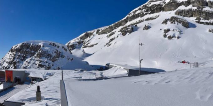 In Crans-Montana ist besonders viel Schnee gefallen. Crnas