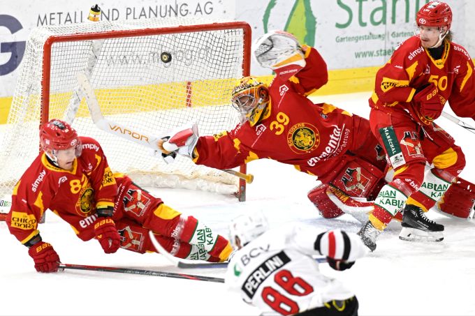 Die SCL Tigers im Playoff gegen Lausanne. SCL Tigers Lausanne HC