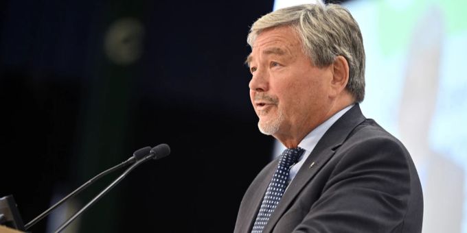 Res Schmid (SVP) ist Erziehungsdirektor im Kanton Nidwalden und der dienstälteste Bildungsdirektor der Schweiz. Res Schmid