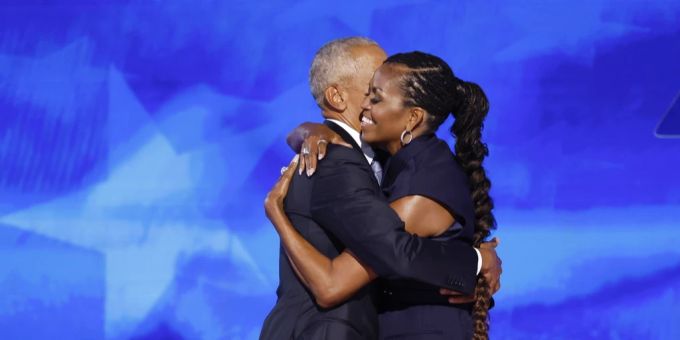 Michelle Obama und Barack Obama an der «Democratic National Convention» in Chicago 2024. Michelle Obama