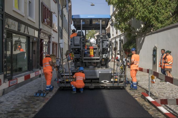 Bei Lehrbetrieben in der Baubranche scheint man das «Ghosting»-Phänomen nicht zu kennen. (Symbolbild) Baubranche Infrastruktur