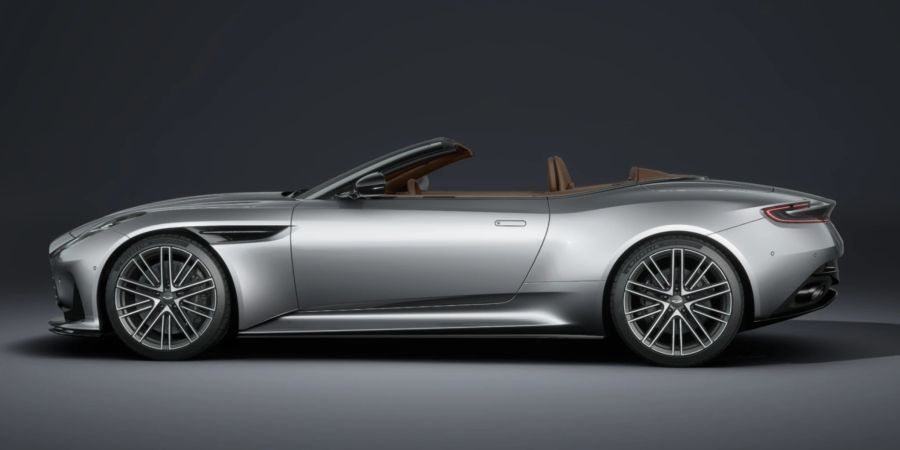 Aston Martin DB12 Volante