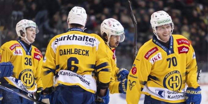 Die Spieler des HC Davos sind neu Leader der National League. HC Davos