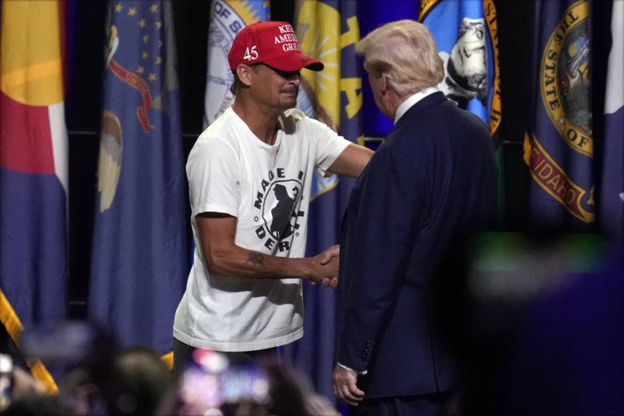 Der US-Musiker Kid Rock steht hinter Präsidentschaftskandidat Donald Trump.