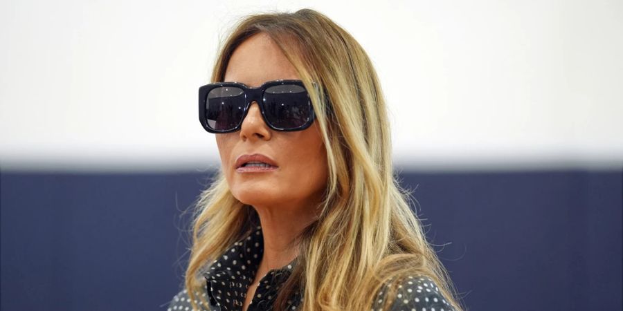 Melania Trump ist im Alter von 54 Jahren faltenfrei.