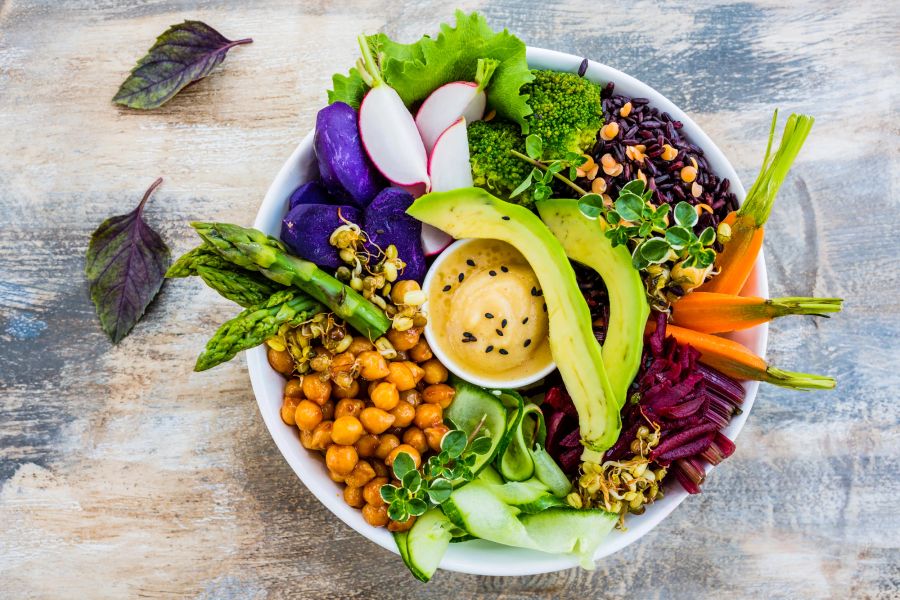 Vegane oder vegetarische Bowl