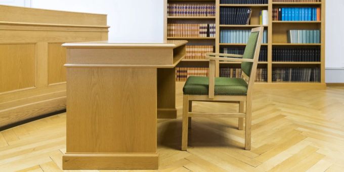 Ein Baselbieter steht in Bern vor dem Obergericht. (Archiv) Berner Obergericht
