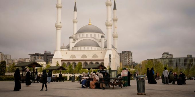 Menschen in der Millionenstadt verliessen Häuser und Wohnungen. Erdbeben erschüttert Istanbul