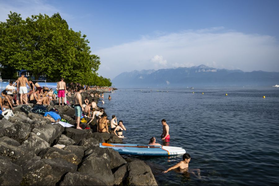 Der Juni war in der Schweiz im Schnitt 2,5 Grad zu warm und vielerorts zu nass.