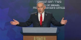 Verteilung ungewiss - Israel lässt weitere Hilfe nach Gaza Verteilung ungewiss - Israel lässt weitere Hilfe nach Gaza