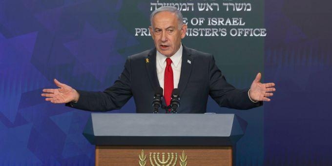 Verteilung ungewiss - Israel lässt weitere Hilfe nach Gaza